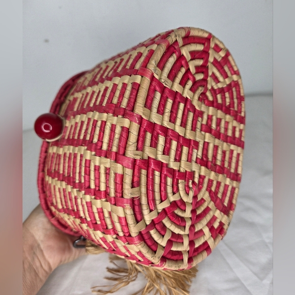 Caterina Mina Stylish 8"x6" Woven Basket Bag From Brazilian Designer - Picture 12 of 16